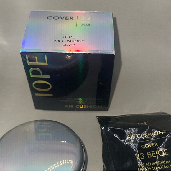 IOPE Air Cushion SPF 50 airbrushed foundation - Beige #23 - Picture 3 of 6